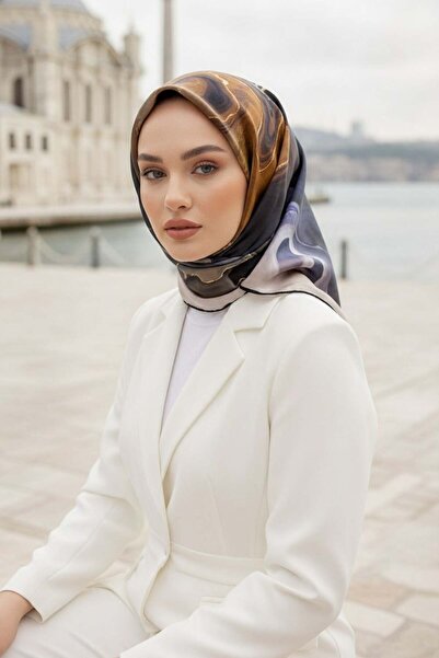 Vissona %100 Twill İpek Batik Desenli Lacivert - Camel Renkli 90x90 Eşarp Dik...