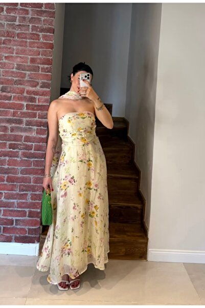 Şen butik Ekru straplez Fularlı Çiçek Desen Elbise