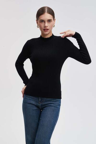 Livia Solid Ribbed Long Sleeve Top