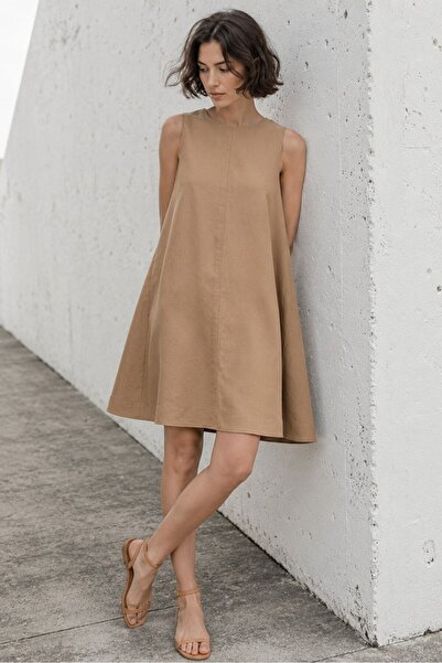 Madmext Beigefarbenes, ärmelloses, lockeres Leinenkleid MG1831