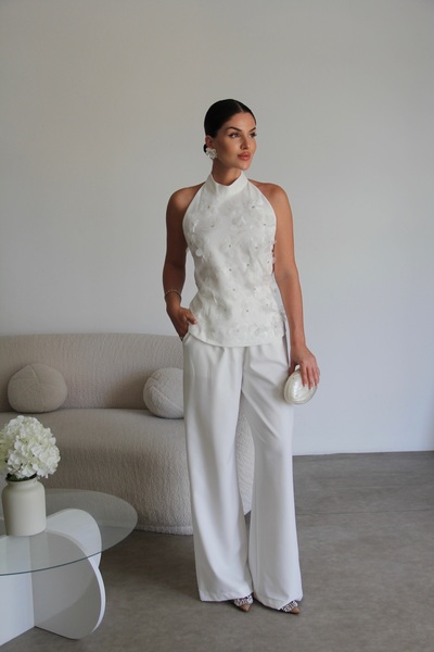 Julidress Floral and Stone Accessory Detailed Blouse and Pants Premium White Set