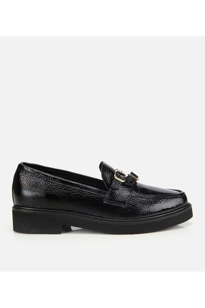 Hotiç Kadın Rugan Deri Siyah Tokalı Klasik Loafer