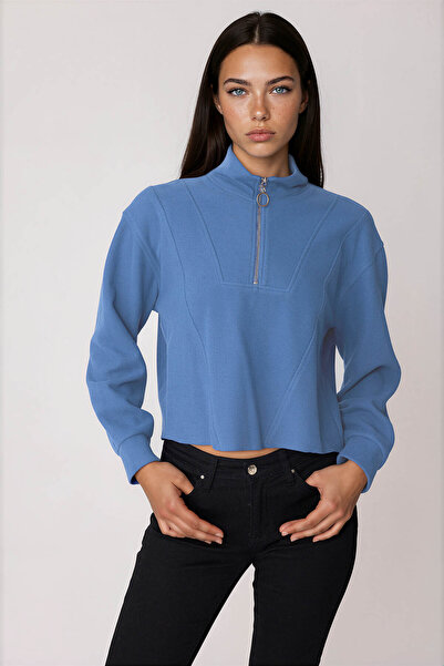 Vitrin Stand Collar Zippered Knitted Sweatshirt