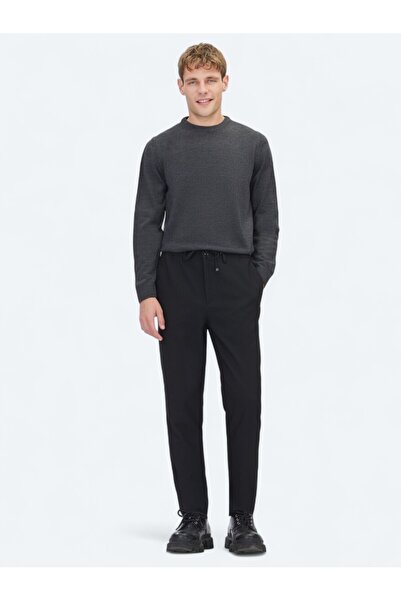 Kip Black Plain Woven Jogging Fit Casual Trousers