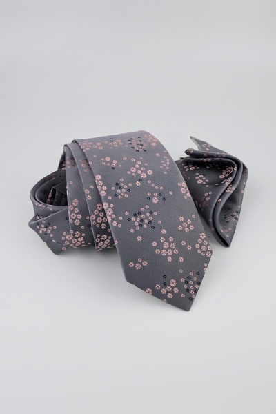 Milleniva Floral Gray Pink Tie & Handkerchief