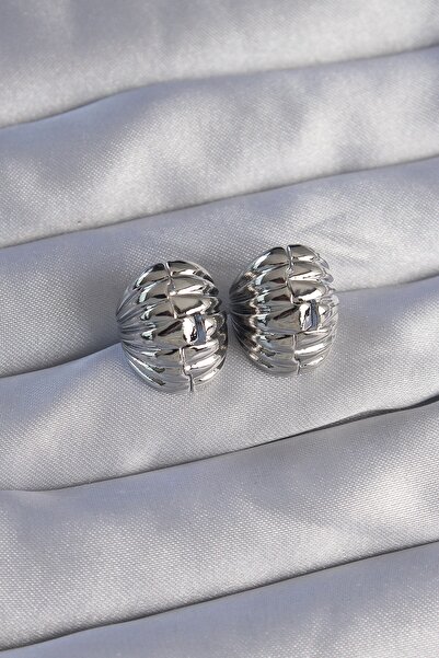 Inure Jewelry أقراط نحاسية فضية اللون مسننة بتصميم منحني صغير