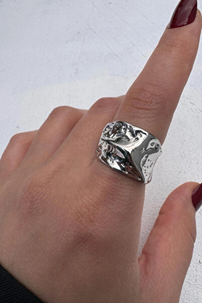 Leo'Stone Polished Series Hammered Textured Asymmetrical Adjustable Steel Ring
