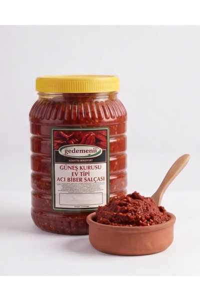 GEDEMENLİ GÜNEŞ KURUSU EV TİPİ ACI BİBER SALÇASI 1 KG
