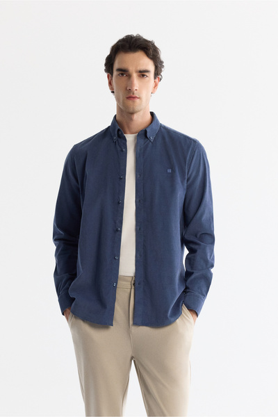 Avva Men's Indigo Button down Collar 100% Cotton Soft Touch Velvet Regular Fi...