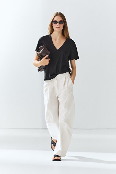 Massimo Dutti Dökümlü V yaka t-shirt