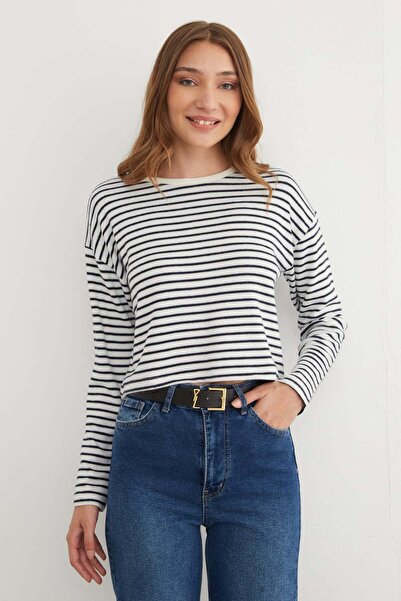 Fulla Moda Çizgili Crop İnce Triko Kazak