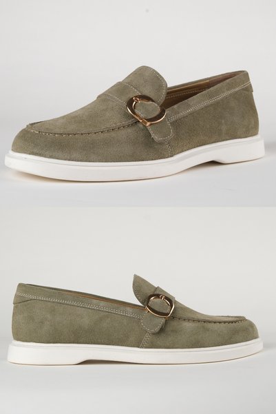 ALTA GRACIA Women's Gold-Buckled Genuine Suede Loafers, Green with Lightweigh...
