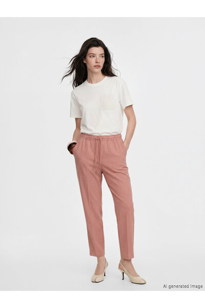 LC Waikiki Elastic Waist Carrot Fit Women's Trousers