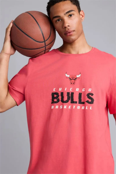 DeFacto 100% Cotton Nba Chicago Bulls Standard Fit Crew Neck Short Sleeve T-S...
