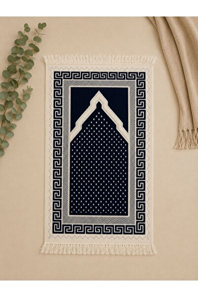 HUZUR DOKUSU 500 Gr Şık Desenli Kadife Seccade 🕌