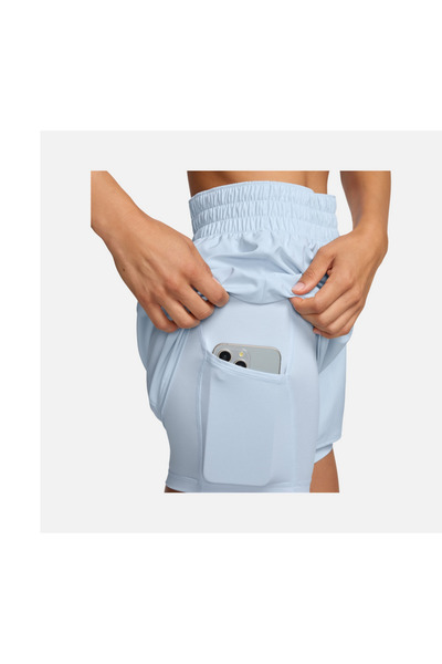 Nike Dri-Fit One High-Waisted 3" 2-in-1 Training Kadın Şort(yousportswesr)