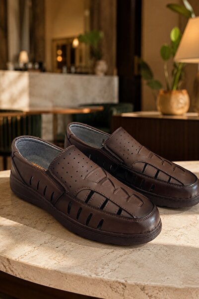 MUGGO Rovery Men's Casual Comfortable Perforated Sandals