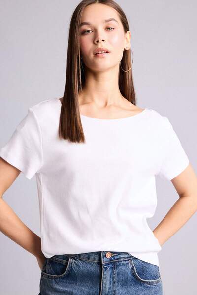 DeFacto Loose Fit Off-The-Shoulder Ribbed Short Sleeve T-Shirt H8085Ax26Sm