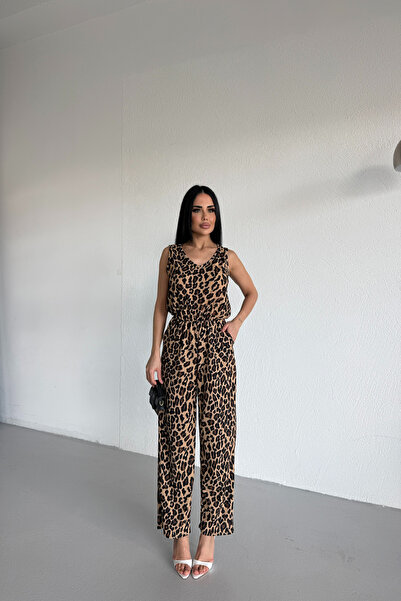 KAMACI BUTİK V-Neck Ruched Jumpsuit