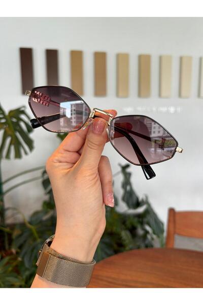 funeyes Wexa Gold Frame Geometric Triangle Cut Sunglasses