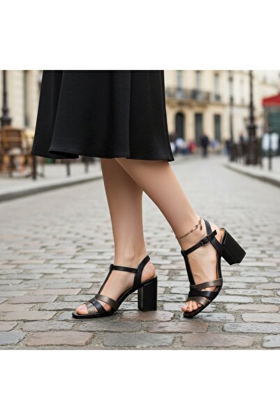 OEM Elegant heeled Sandals for women, lightweight and breathable summer Sanda...