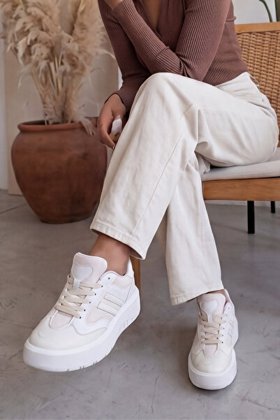 Liarca Urban-Strike Hybrid White Unisex Sneaker - High Grip Wavy Sole and Bre...