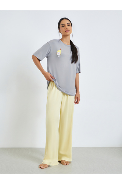 Styli Round Neck Printed T-Shirt and Pyjama Set