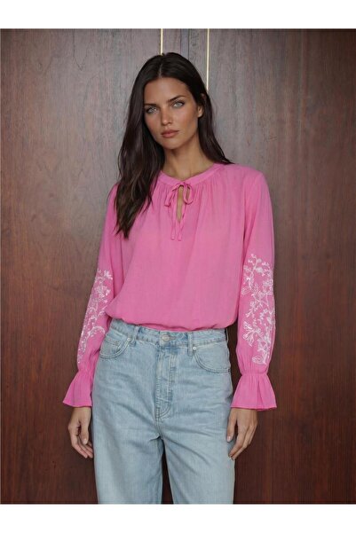 WeShaya Pink Polyester Knitted Long Sleeve Embroidered Blouse with Lace Detail