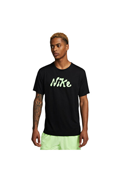Nike Men's Dri-FIT UV Miler Studio 72 Short-Sleeve T-Shirt XL