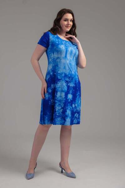 Madwilo Women's Cobalt Blue Tie-Dye Painting Plus Size Stretchy Midi Dress