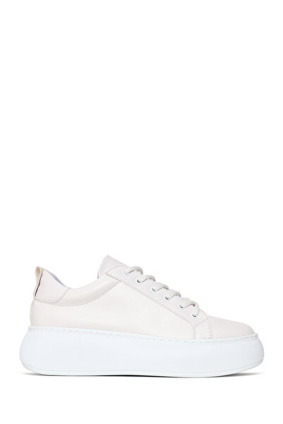 Derimod Kadın Beyaz Bağcıklı Kalın Tabanlı Sneaker 26PFE220318