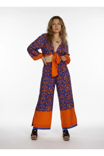 Su Koleksiyon SET LEYLA CU ȘNURURI, TOP SCURT ȘI PANTALONI / portocaliu