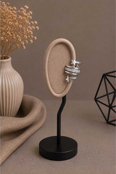 mdm style Star Detailed Cartilage Earrings
