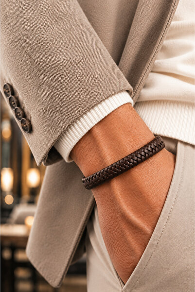 Jack Ferrero Luxury Men's Collection Steel Lock Leather Bracelet