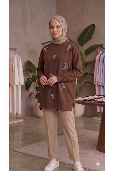 Butik Women's Beaded Stone Embroidered Sweatshirt