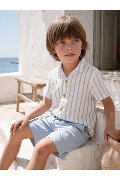 LC Waikiki Nevavm with Difference Boys' Short-Sleeved Shirt