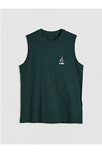LC Waikiki تي شيرت رجالي بدون أكمام مطبوع عليه Green Crew Neck من New Season