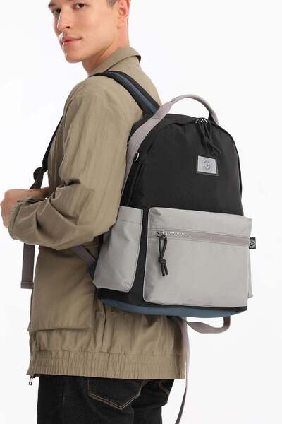 SMART BAGS Smartbags Large Size Unisex Backpack 2022-3181 Black Gray