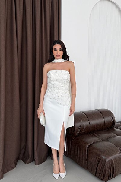 Serica Moda Ecru Strapless Sweetheart Neckline Floral Embroidered Midi Evenin...