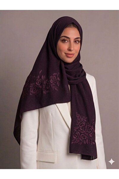 Veil Designer طرحه بوال ارجواني بنطريز الورد الجوري بيج علي الطرفين قماش يابا...