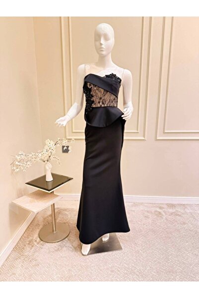 MYROSE SA Black embroidered dress