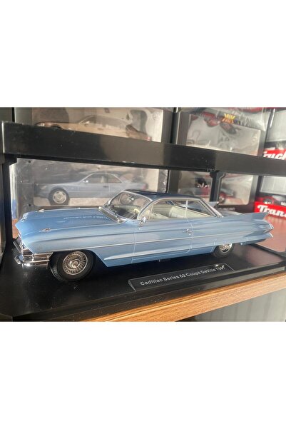 GenelTedarik KK Scale Cadillac Coupe Deville 1:18 Ölçek Model Araç
