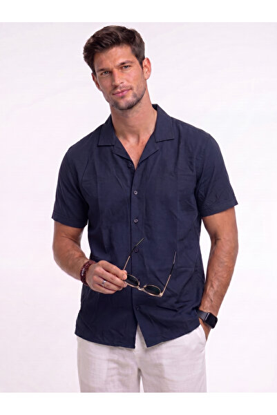 Levantino Men’s Solid Short Sleeve Resort Collar Shirt