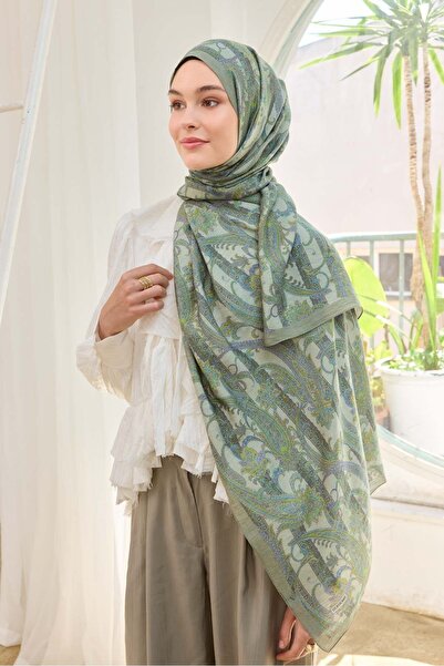 Silk Home Urban Hours Shawl Pattern Mayda Shawl