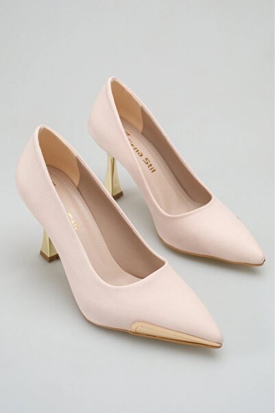 SENASTİL Satin Thin Gold Toe Closed Back Detailed Special Design Heeled Styli...