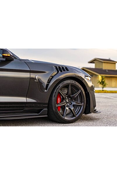 Ford Mustang MAK 1 2018 -2023 Fenders Right and Left with Grills