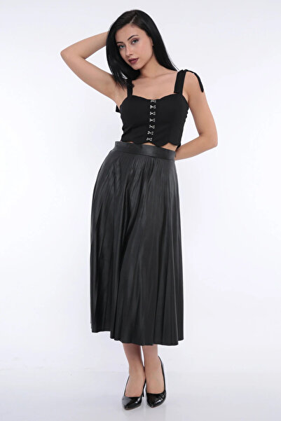 FIRST STYLE Turkish Leather Pleated Skirt Decorated with Nuts in Black with a...