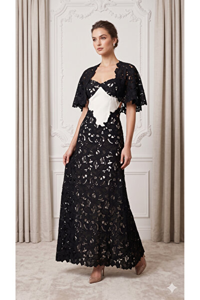 berlanty Luxurious Contrast Guipure Lace and Corset Maxi Evening Dress - Blac...