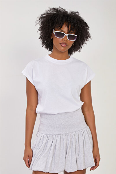 BARRELS AND OIL Women's Low Sleeve Basic T-Shirt - White