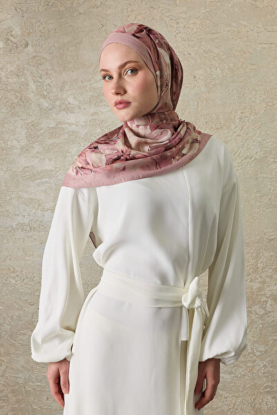 SilkTouch Powder Vintage Magnolia Patterned Shawl